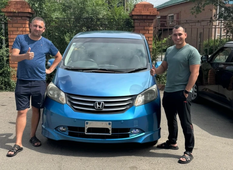 HONDA FREED, 2011
