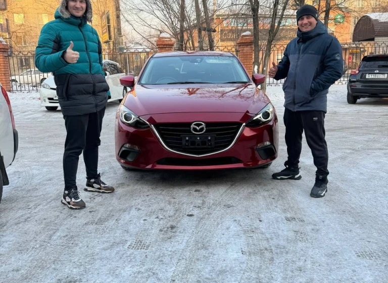 Mazda Axela, 2015