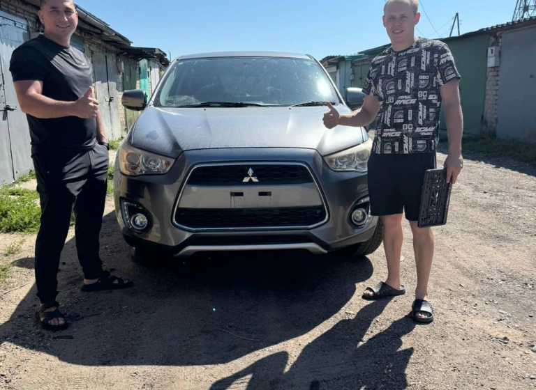 MITSUBISHI RVR, 2013